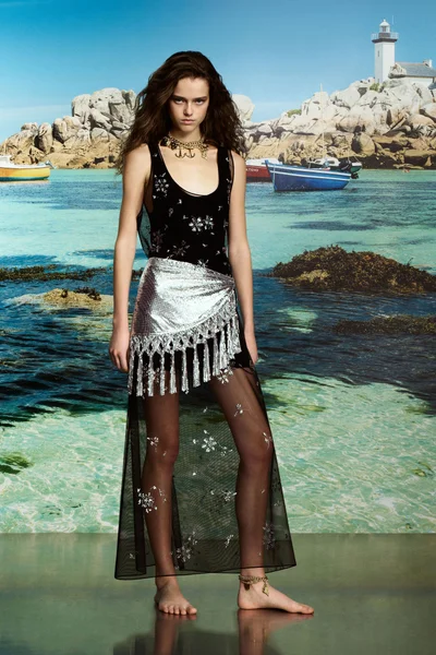 Look 29